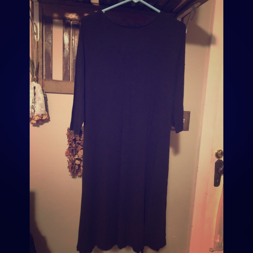 EILEEN FISHER MIDI DRESS